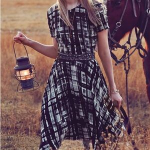 Anthropologie x Corey Lynn  Carter Painted Plaid Dress Asymmetrical Hem Size 2